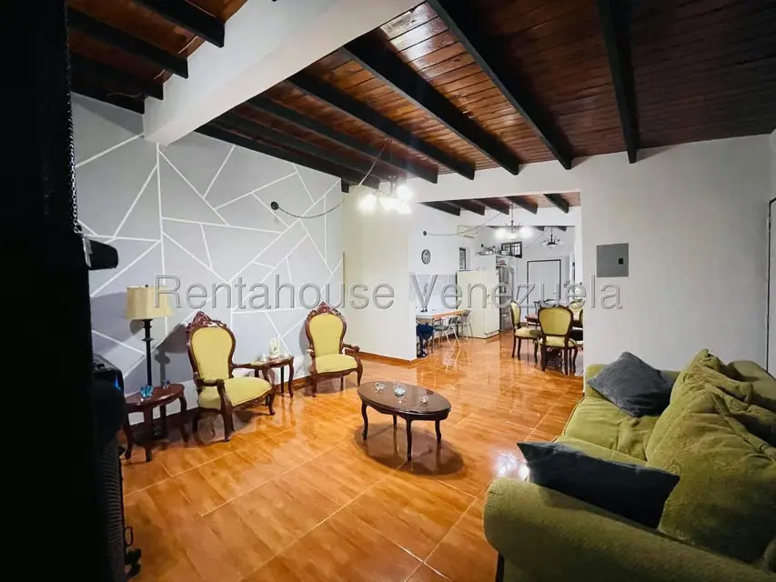 Casa (1 Nivel) en Venta en La Fontana, Aragua - 2
