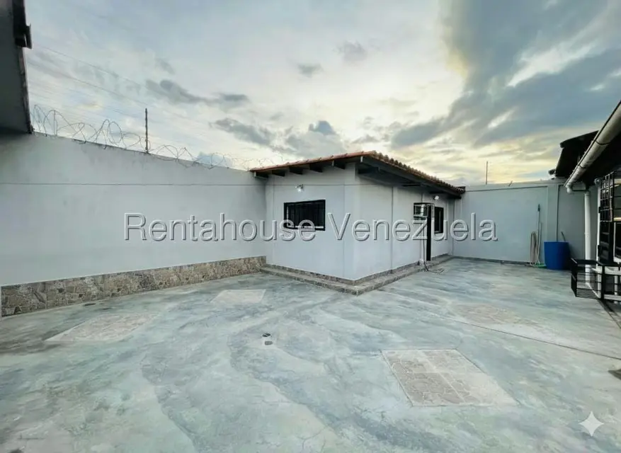 Casa (1 Nivel) en Venta en La Fontana, Aragua - 33