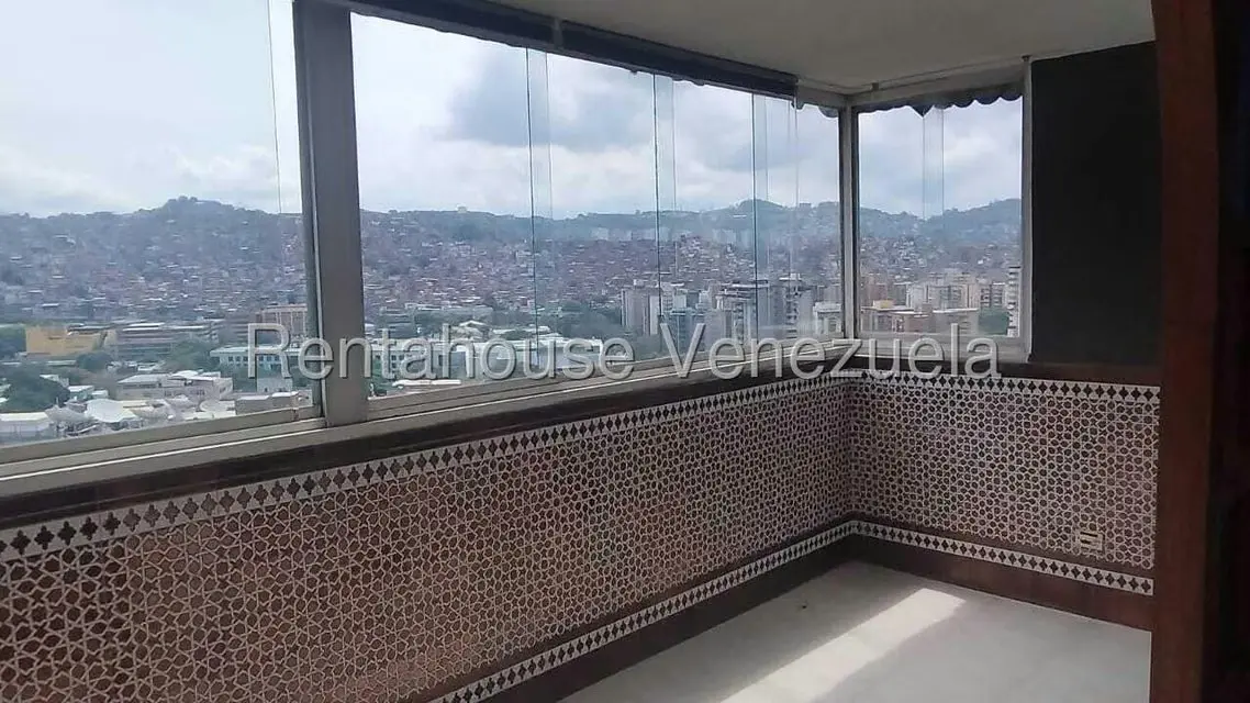 Apartamento (1 Nivel) en Venta en La Urbina, Distrito Metropolitano - 17