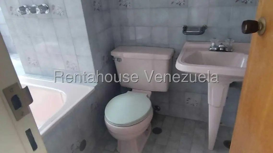Apartamento (1 Nivel) en Venta en La Urbina, Distrito Metropolitano - 39