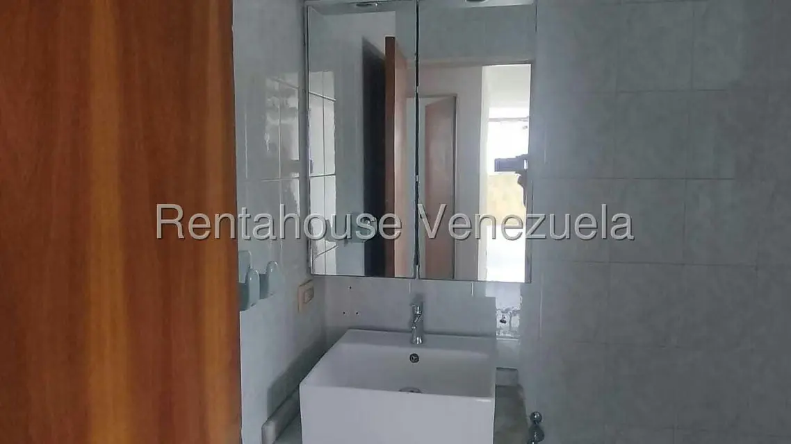 Apartamento (1 Nivel) en Venta en La Urbina, Distrito Metropolitano - 57