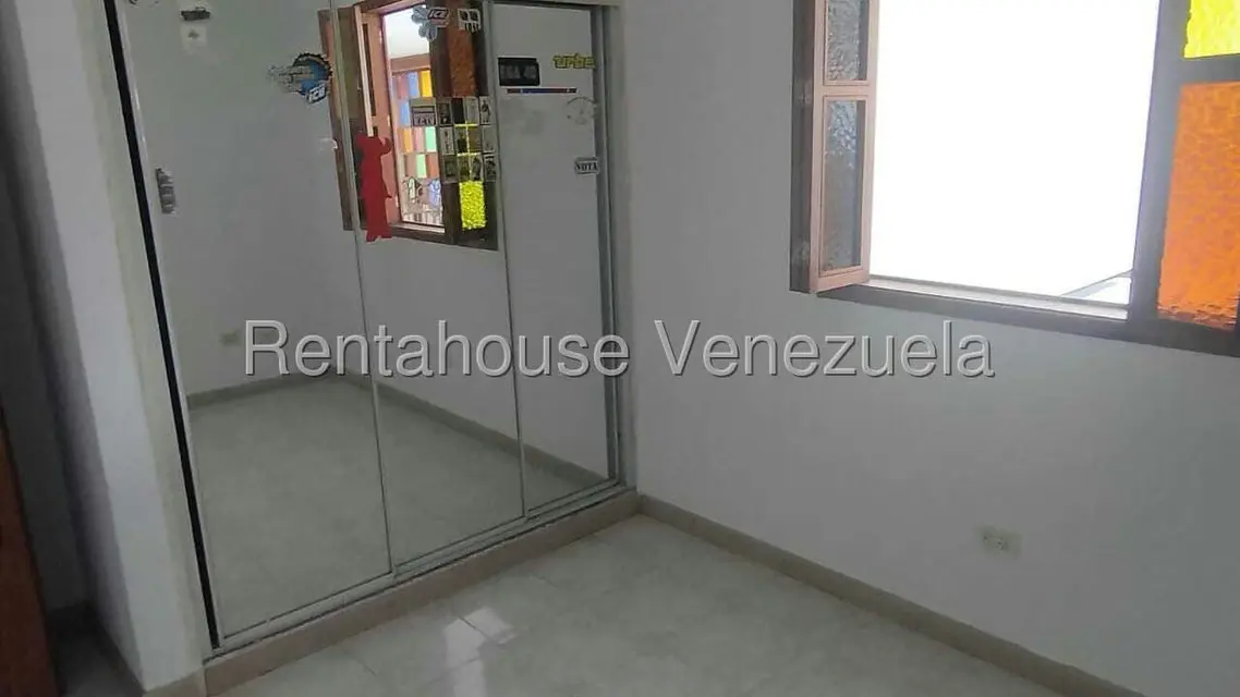 Apartamento (1 Nivel) en Venta en La Urbina, Distrito Metropolitano - 62