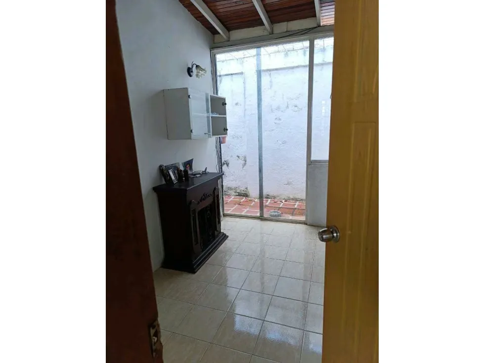 Alquilo casa 320m2 Caicaguana 3800 - 6