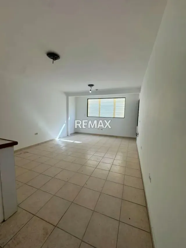 EN VETA EDIFICIO DE 3 NIVELES, UBICADO EN BOYACA 1, BARCELONA - 7