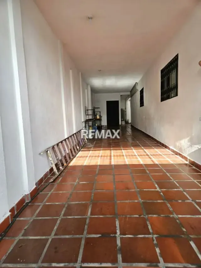 Apartamento en Alquiler! Urb. Arjona Tiene doble entrada: por la vía principal de Arjona - 15