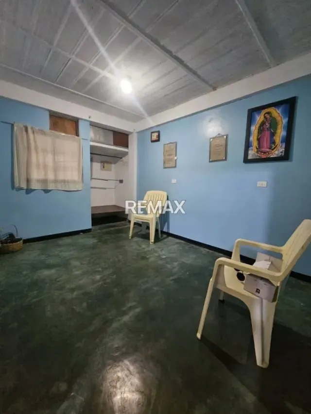 Apartamento en Alquiler! Urb. Arjona Tiene doble entrada: por la vía principal de Arjona - 16