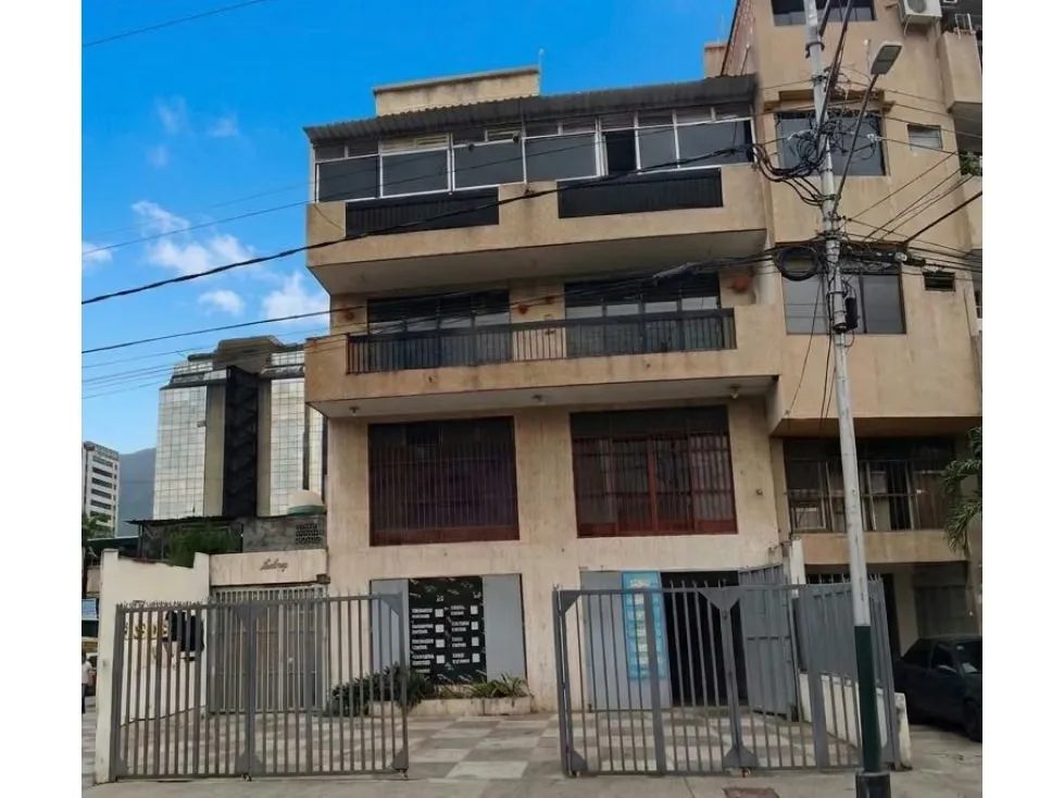 EDIFICIO INDUSTRIAL BOLEITA SUR 630 M2 CONSTRUCCION, 5 NIV Y 2 LOC