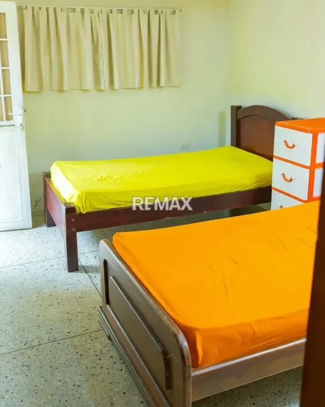 En Venta Conjunto Residencial con amplio terreno propio, ubicado en Guanare, Sector Maturin II, Calle 6, entre carreras 14 y 15, Guanare, Portuguesa, Venezuela - 14