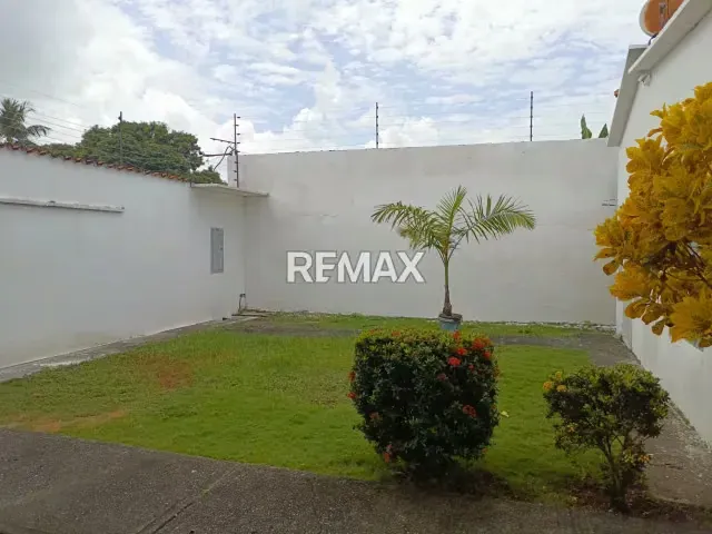 En Venta Conjunto Residencial con amplio terreno propio, ubicado en Guanare, Sector Maturin II, Calle 6, entre carreras 14 y 15, Guanare, Portuguesa, Venezuela - 6