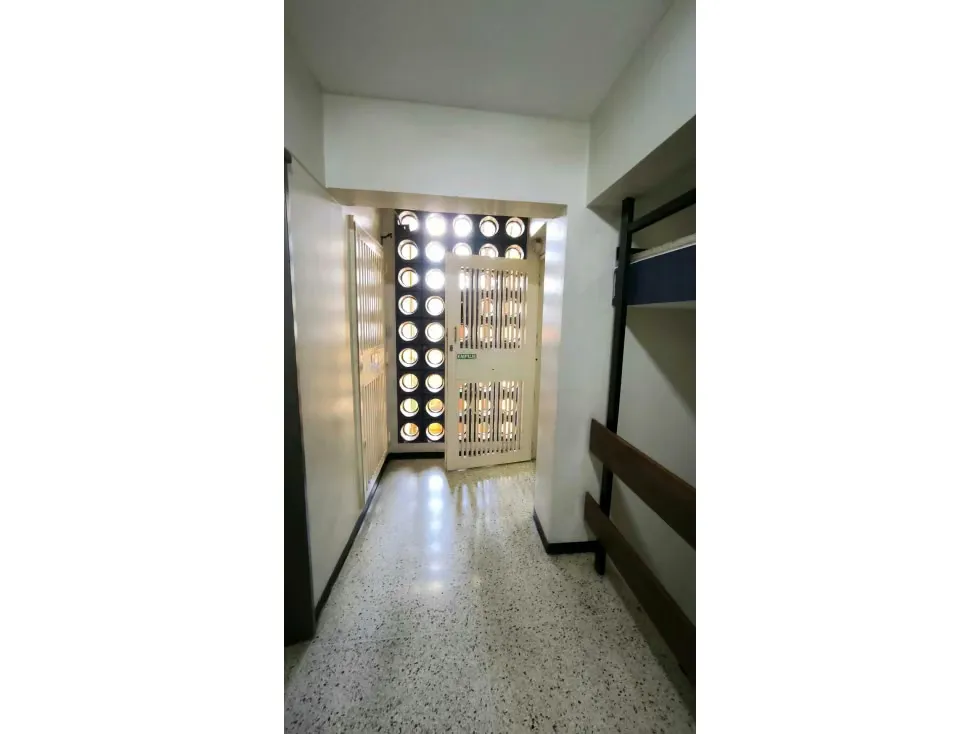 Alquilo oficina 86m2 Chacaito 9939 - 3