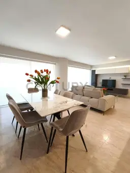 Vista 12