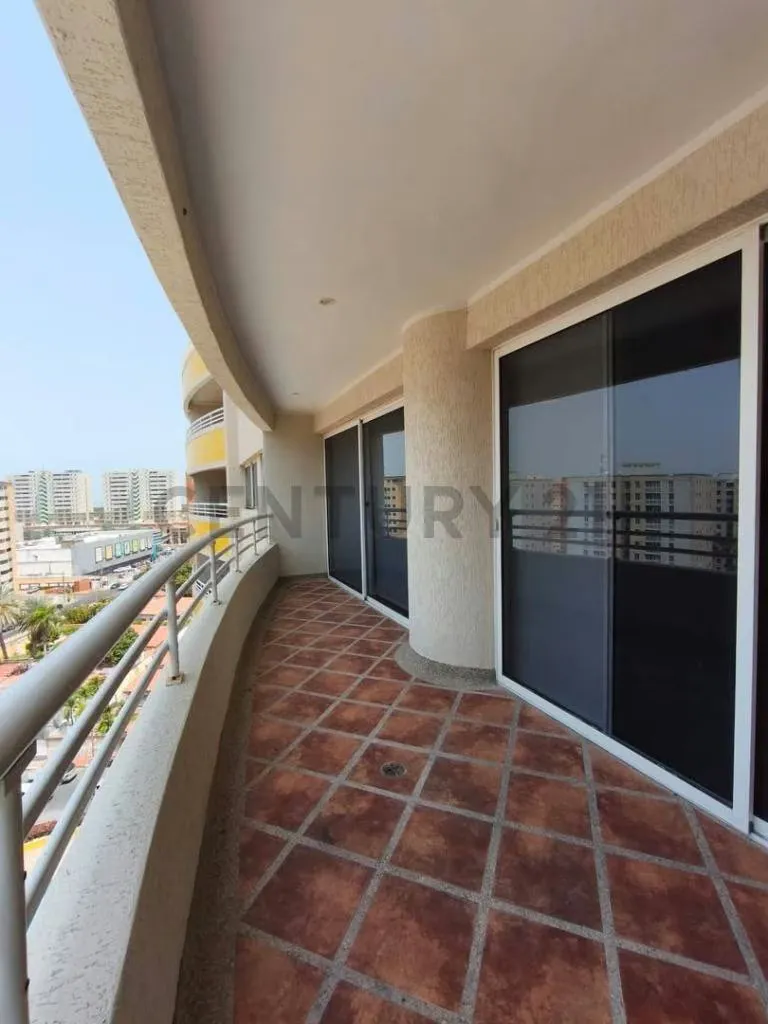 En Alquiler Apartamento en Lecheria, Conjunto Residencial Fontana Suites - 10