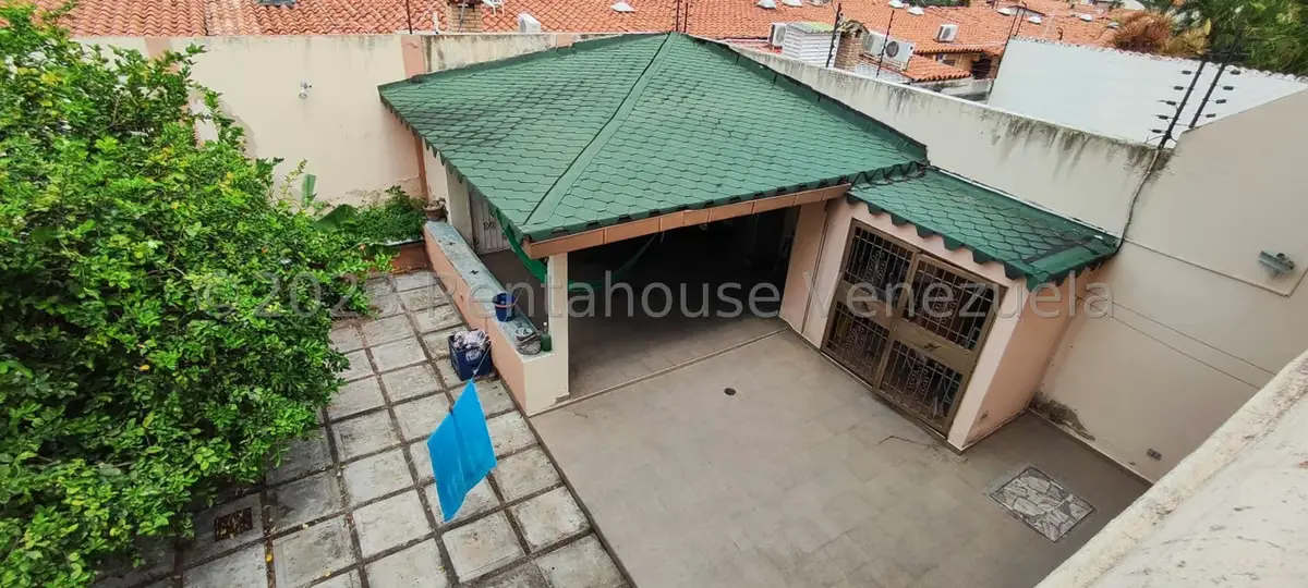 Casa (1 Nivel) en Venta en Zona Este, Lara - 33