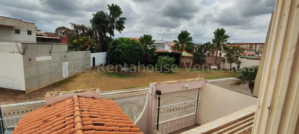 Casa (1 Nivel) en Venta en Zona Este, Lara - 39