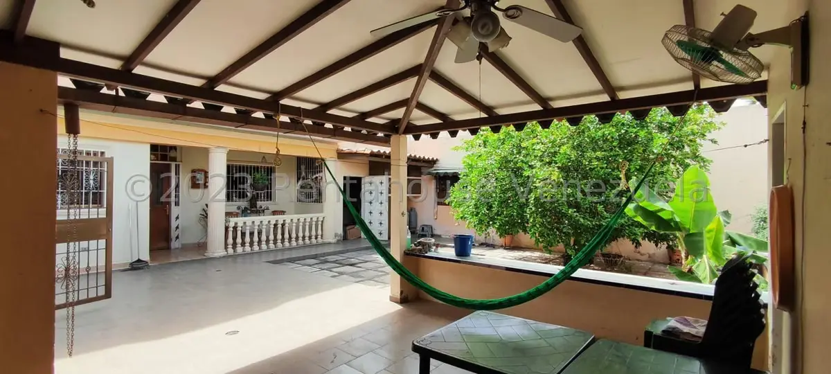 Casa (1 Nivel) en Venta en Zona Este, Lara - 61