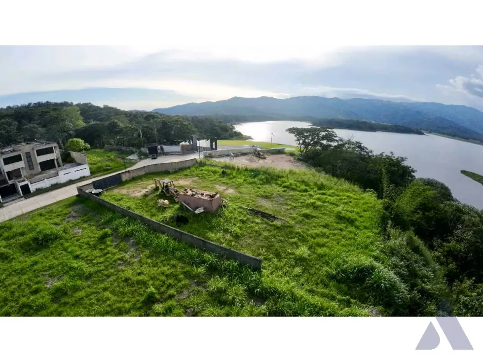 Vendo terreno con vista al dique 1200m2 Terrazas del Country 6350 - 3