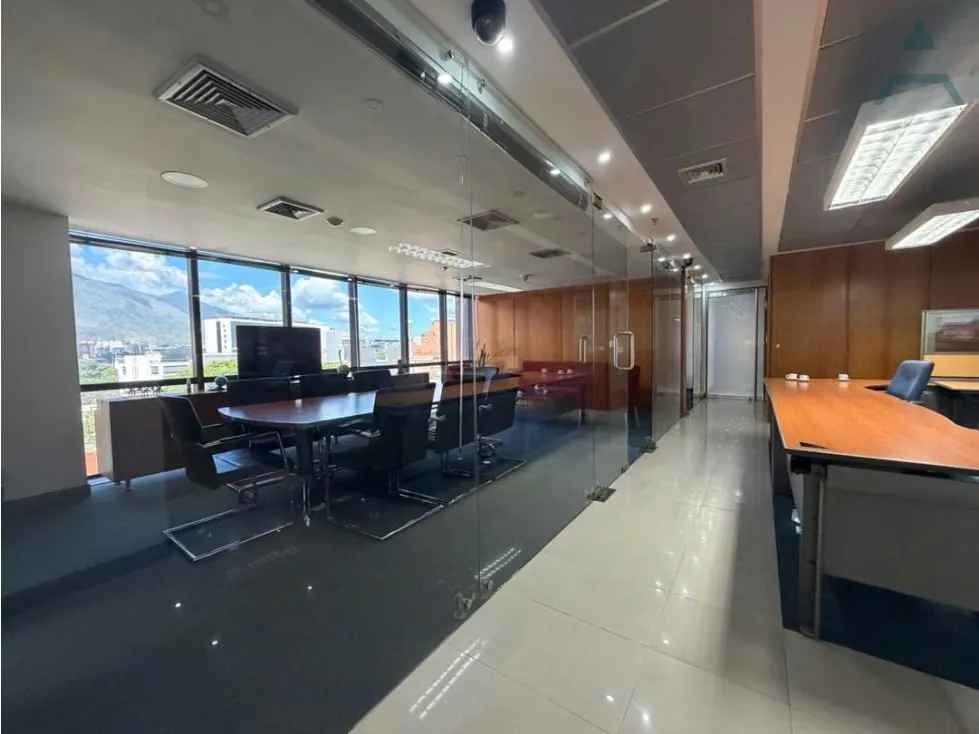 Se vende oficina 327m² 3b+6e Las Mercedes