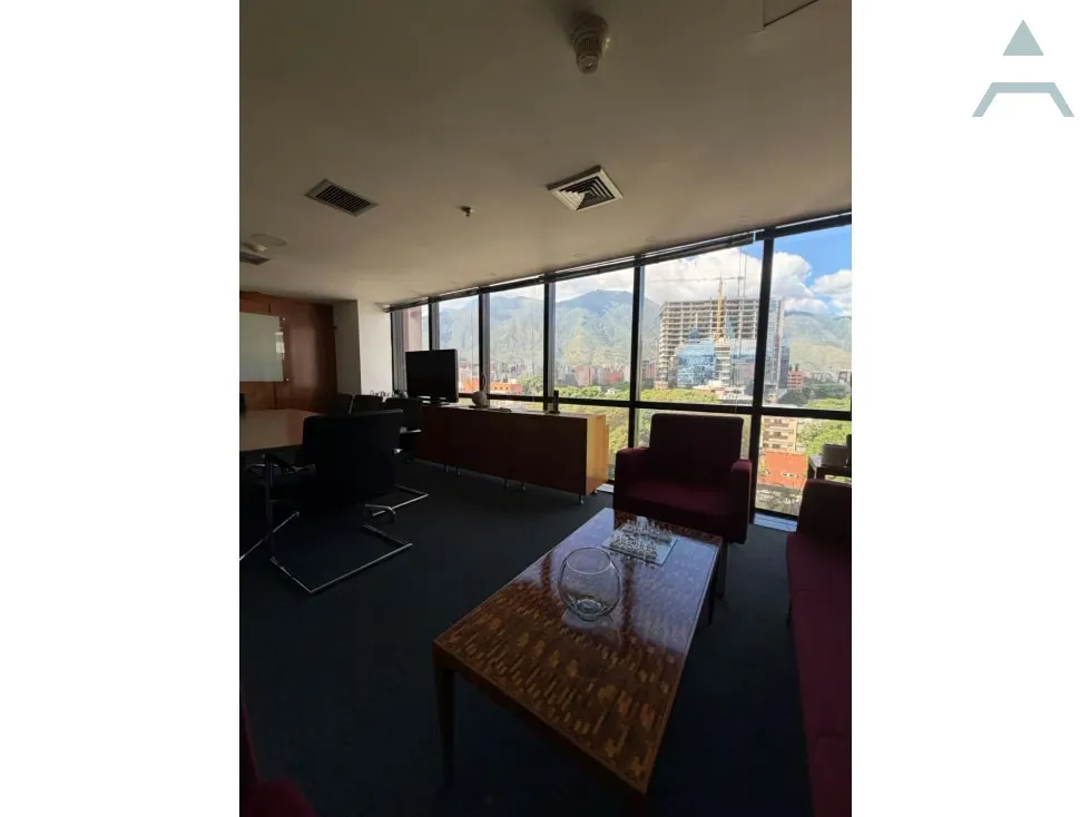 Se vende oficina 327m² 3b+6e Las Mercedes - 16