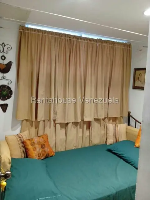 Apartamento (1 Nivel) en Alquiler en Altamira, Distrito Metropolitano - 28