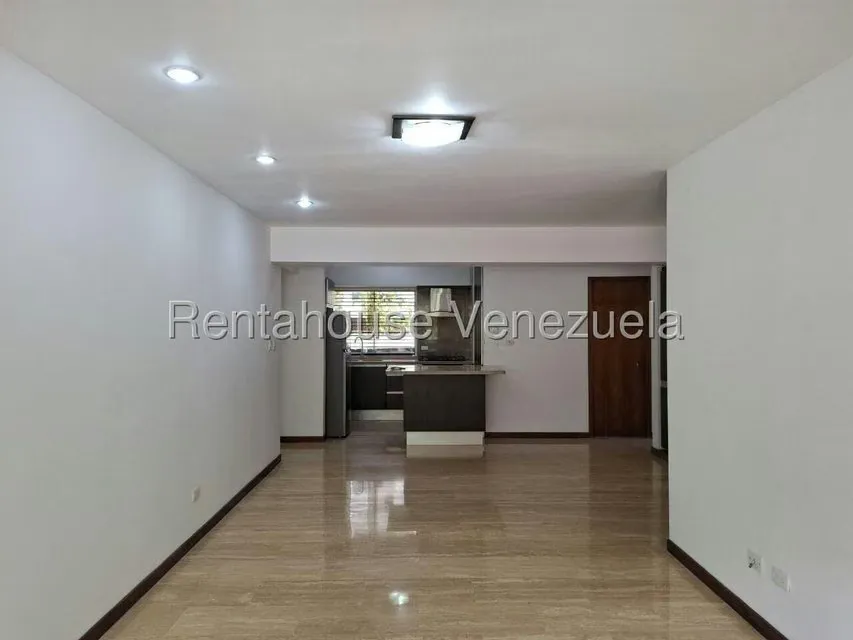 Apartamento (1 Nivel) en Alquiler en Santa Fe Norte, Distrito Metropolitano - 3