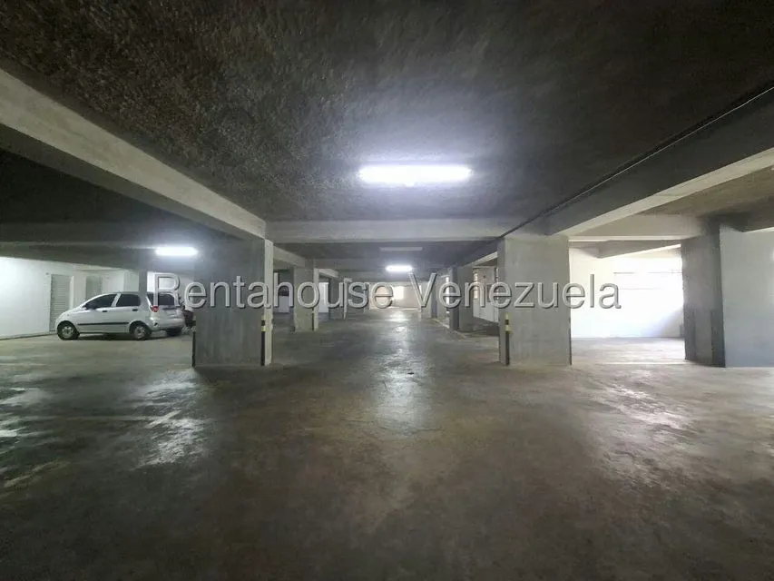 Apartamento (1 Nivel) en Alquiler en Santa Fe Norte, Distrito Metropolitano - 24