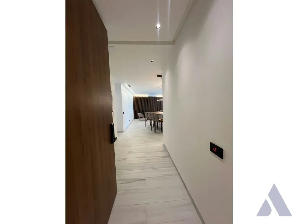 Vendo apartamento 173m2 Las Mercedes 5067