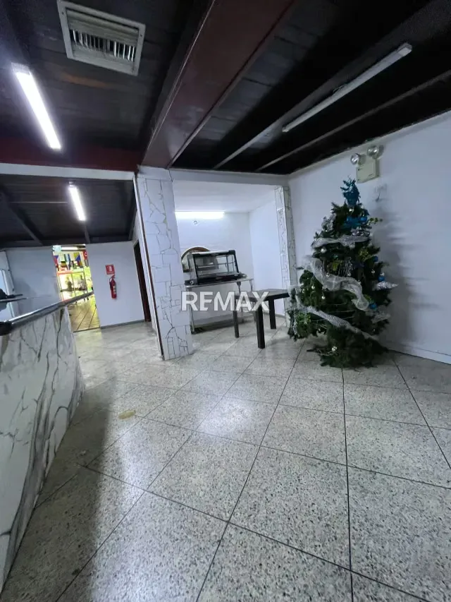 EDIFICIO EN VENTA - 18