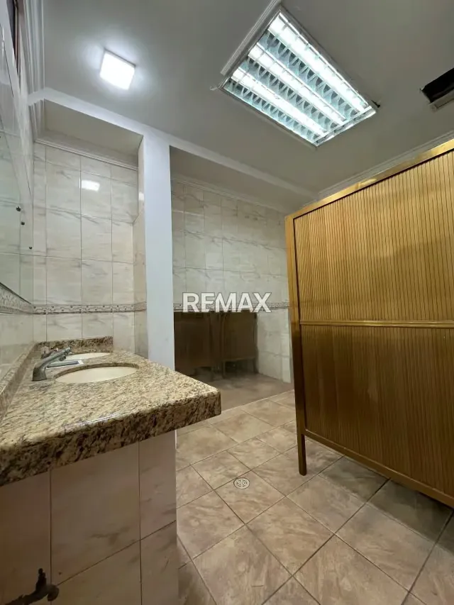 EDIFICIO EN VENTA - 7
