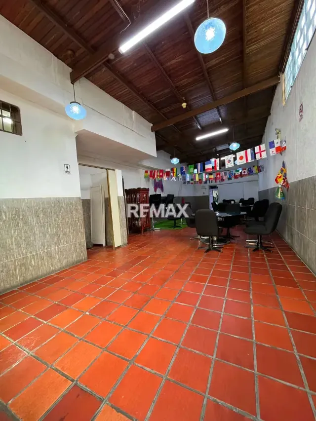 EDIFICIO EN VENTA - 9