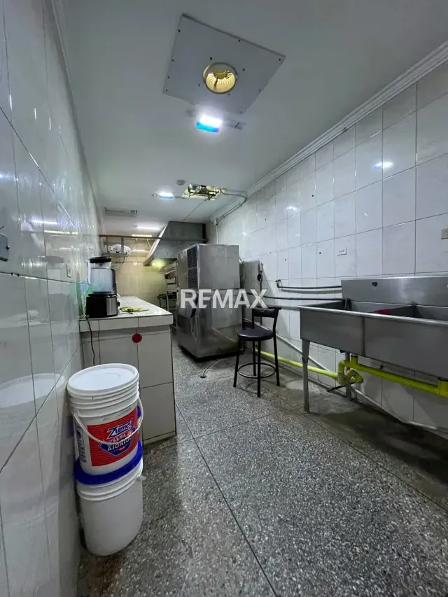 EDIFICIO EN VENTA - 10