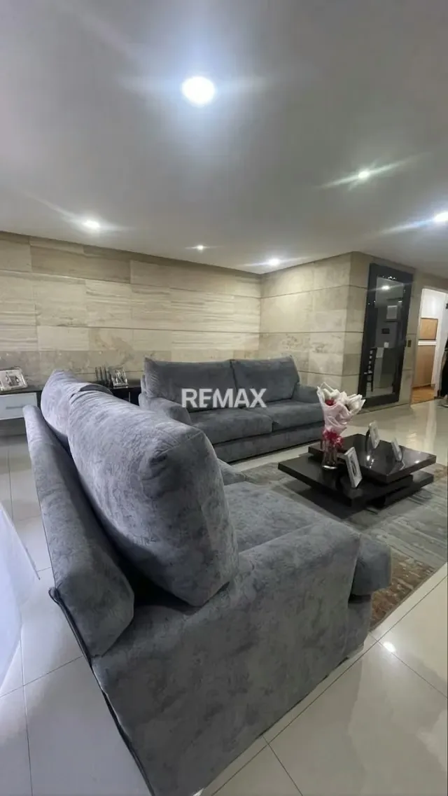 En Venta¡Espectacular Apartamento con Vista al Valle! | Terrazas de Monte Real II