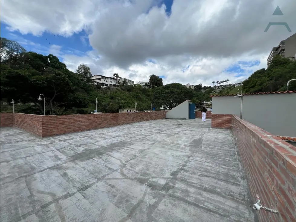 Se vende/alquila casa 1240m² 23h/17b/3e Colinas de Bello Monte - 13