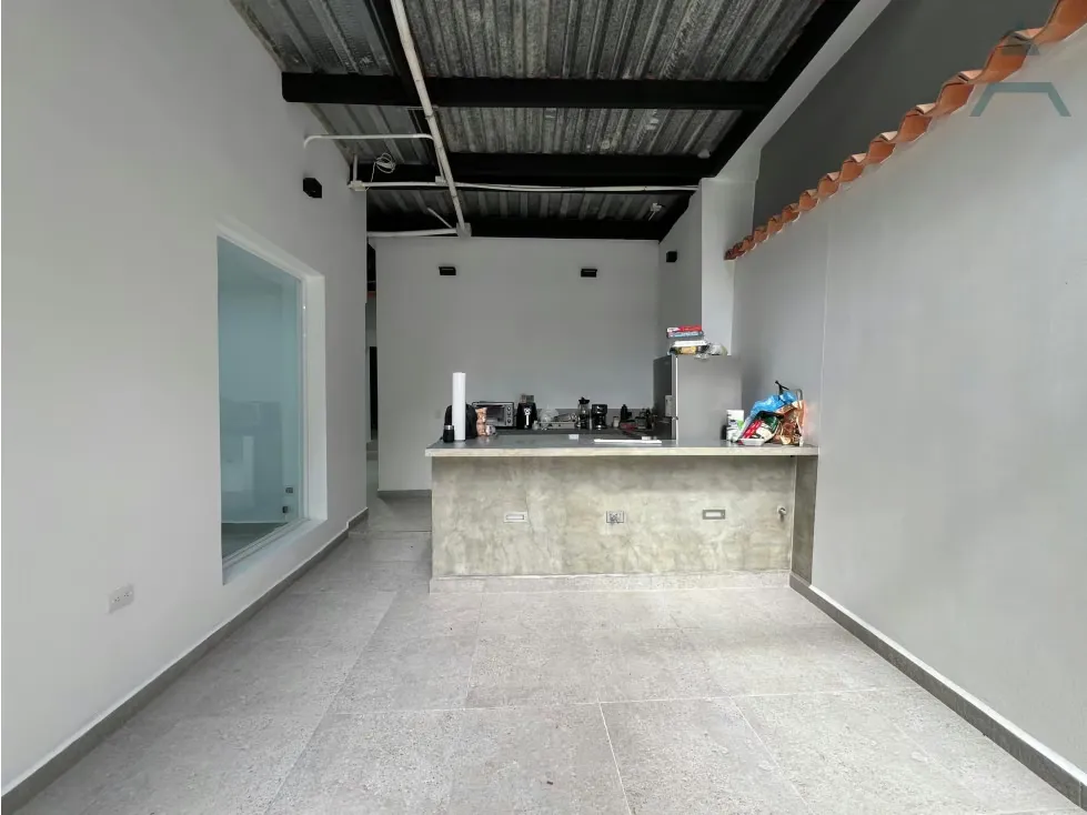 Se vende/alquila casa 1240m² 23h/17b/3e Colinas de Bello Monte - 34
