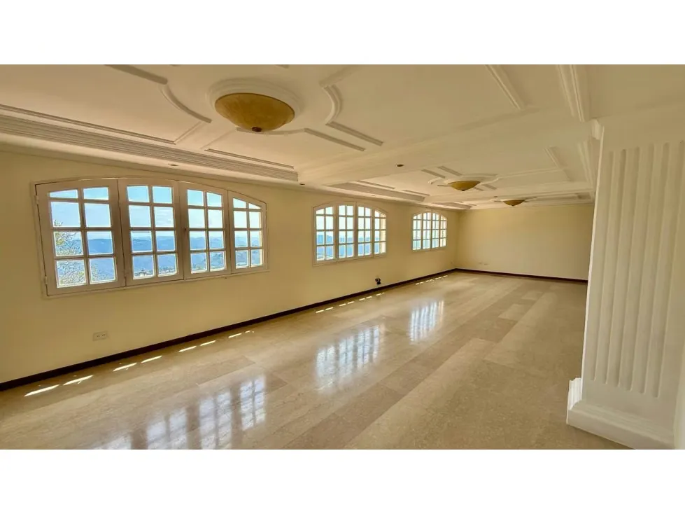 Se vende casa 2015m² 6h+2s/11b+1s/9e Alto Hatillo - 13