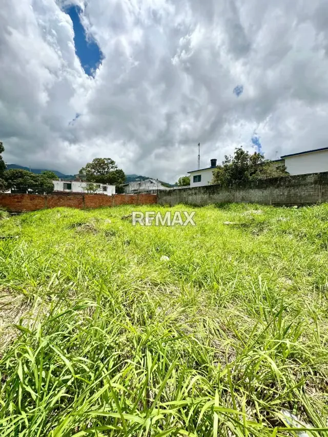 Venta de Terreno - en la Urb. Mérida - 4