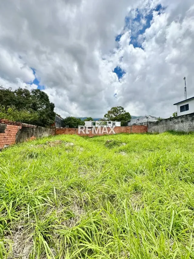 Venta de Terreno - en la Urb. Mérida - 7