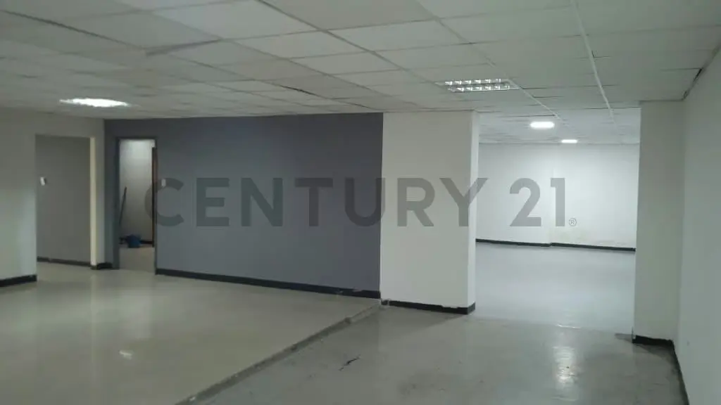 Venta Oficina Avenida Lecuna, Caracas - 21