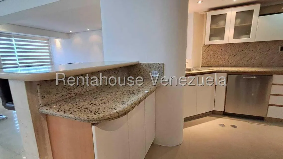 Apartamento (1 Nivel) en Alquiler en Ciudad Jardin, Carabobo - 23