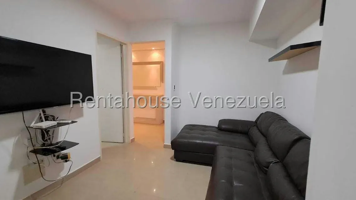 Apartamento (1 Nivel) en Alquiler en Ciudad Jardin, Carabobo - 31