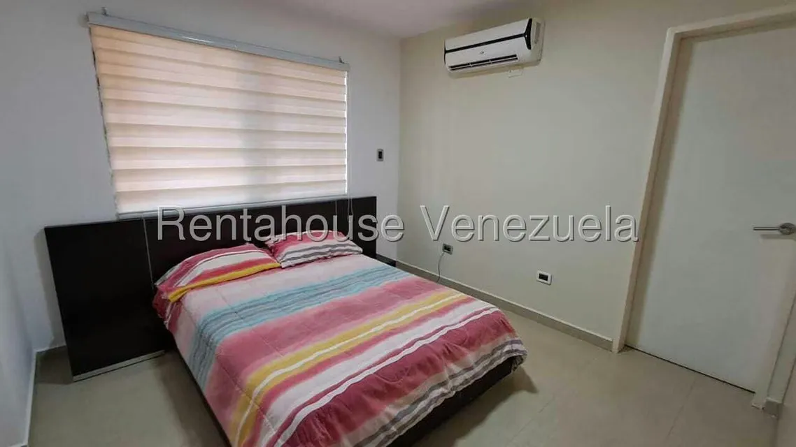 Apartamento (1 Nivel) en Alquiler en Ciudad Jardin, Carabobo - 35
