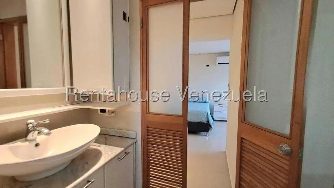 Apartamento (1 Nivel) en Alquiler en Ciudad Jardin, Carabobo - 42