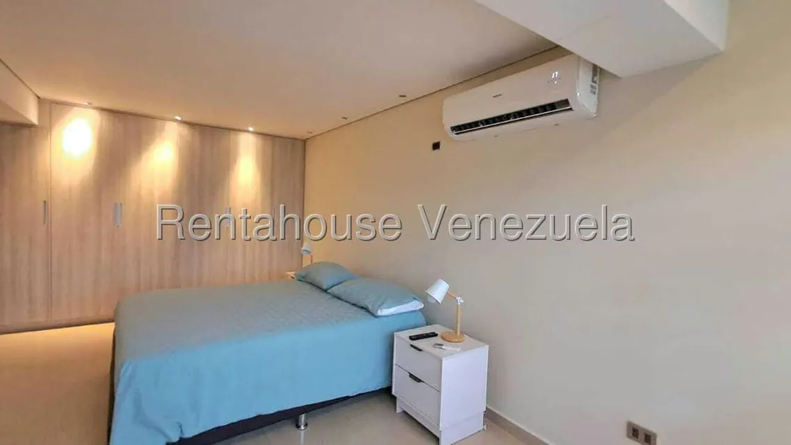 Apartamento (1 Nivel) en Alquiler en Ciudad Jardin, Carabobo - 45