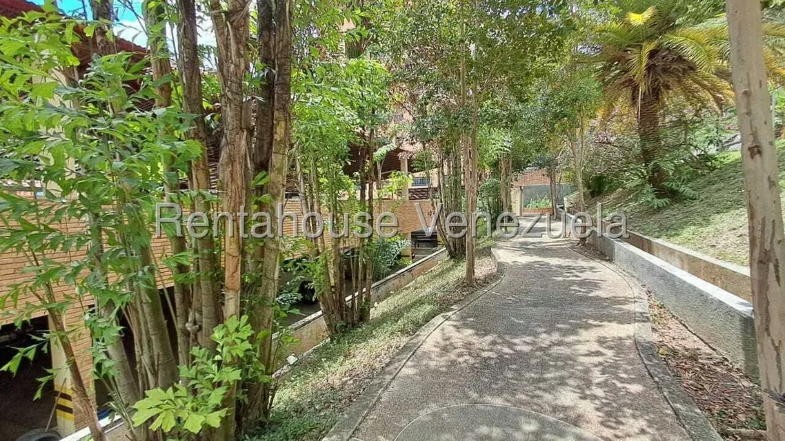 Apartamento (1 Nivel) en Alquiler en Ciudad Jardin, Carabobo - 49