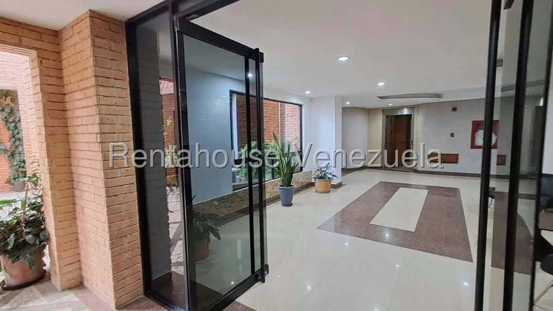 Apartamento (1 Nivel) en Alquiler en Ciudad Jardin, Carabobo - 7