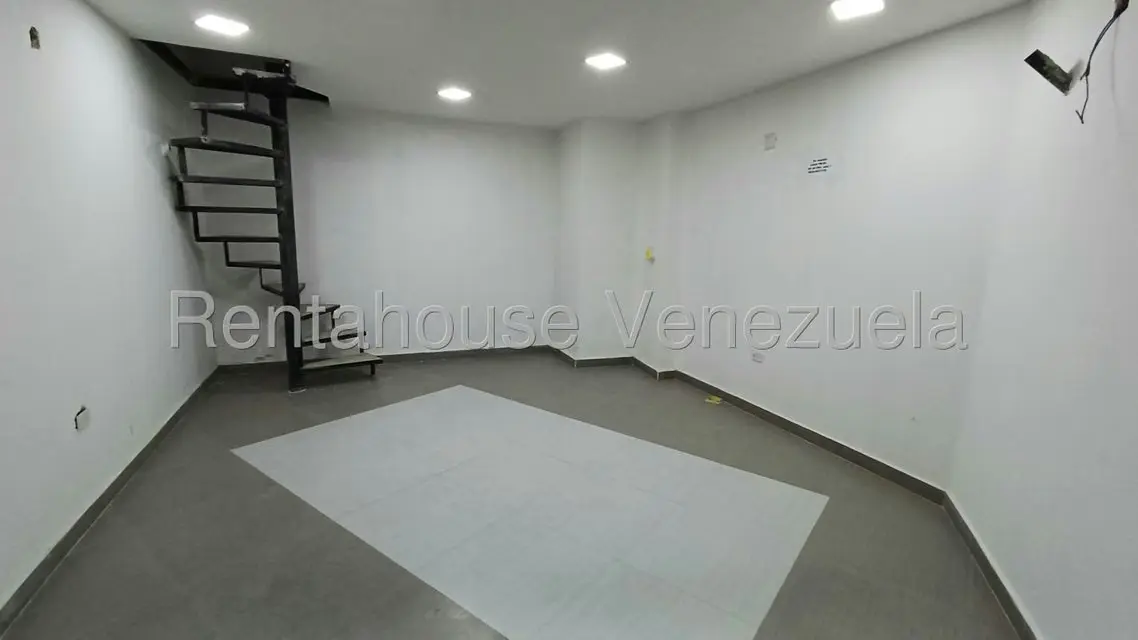 Comercial (Local Comercial) en Alquiler en Centro, Carabobo - 7