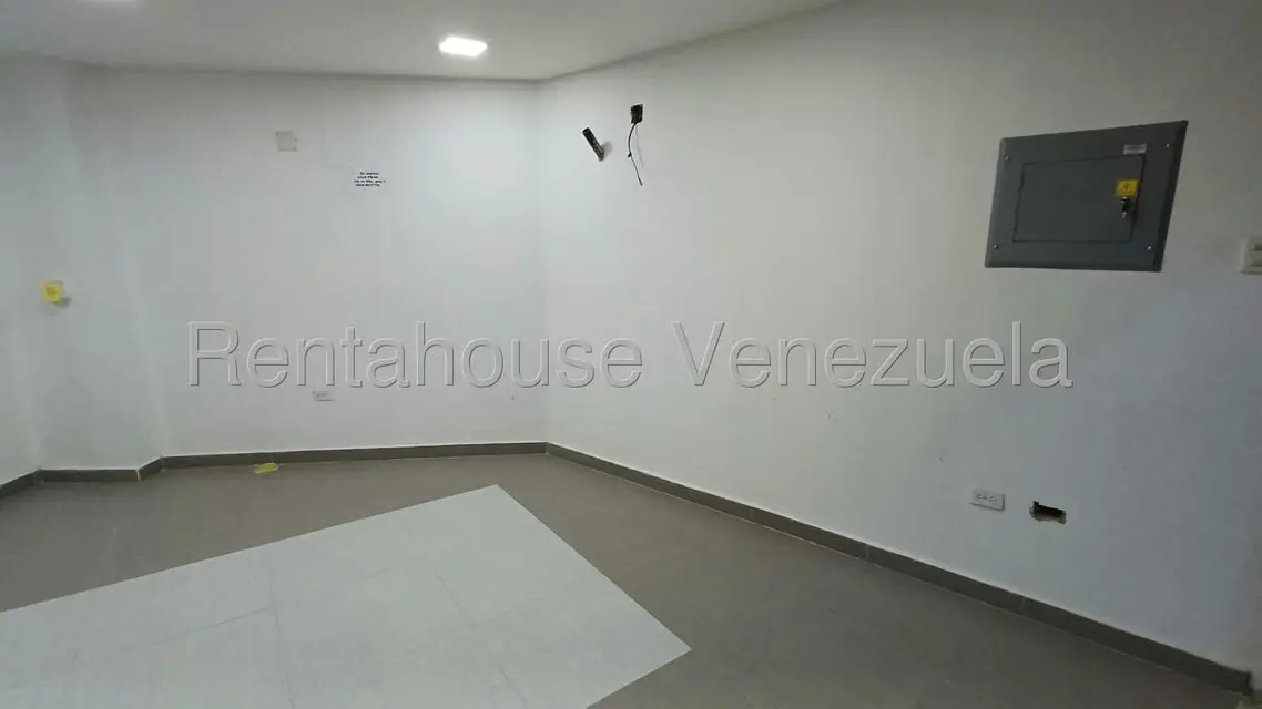 Comercial (Local Comercial) en Alquiler en Centro, Carabobo - 8