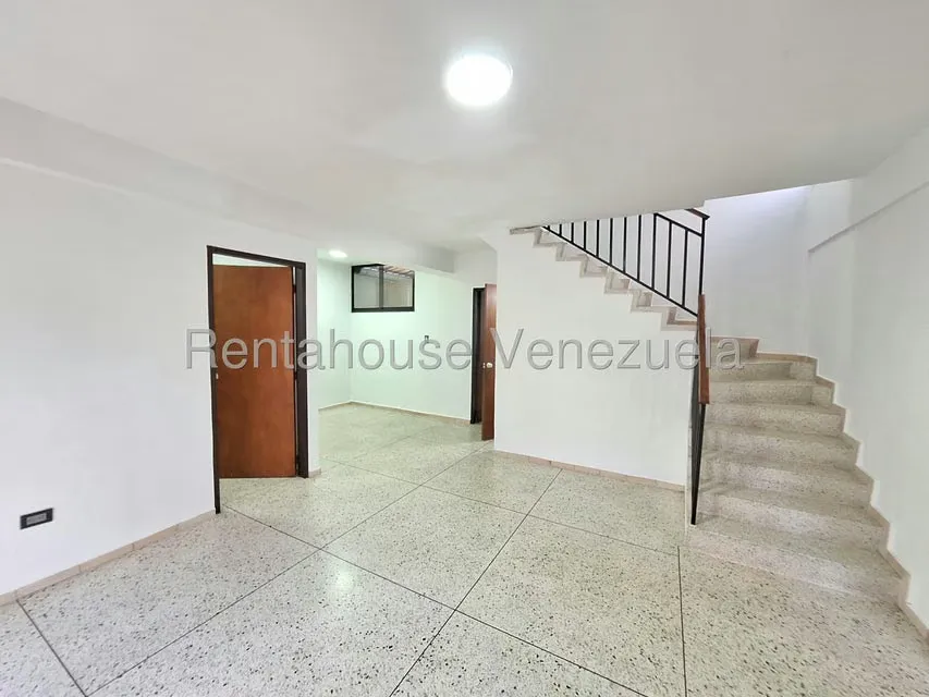 Casa (Duplex) en Venta en El Parral, Carabobo - 5