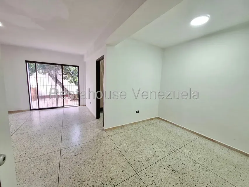 Casa (Duplex) en Venta en El Parral, Carabobo - 7