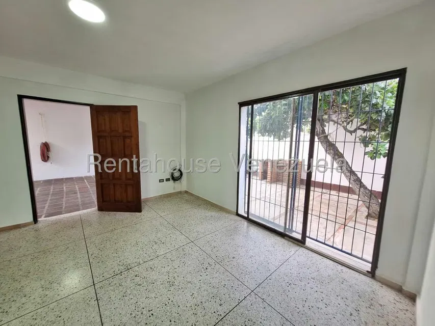 Casa (Duplex) en Venta en El Parral, Carabobo - 9