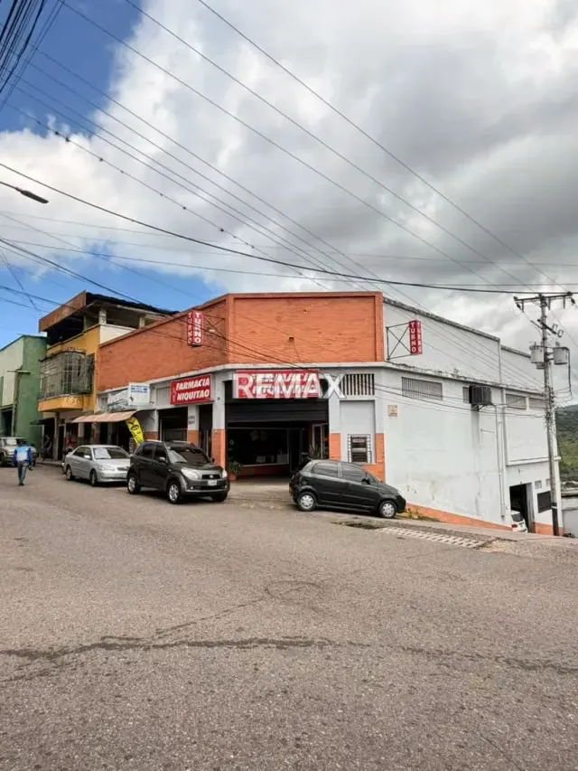ALQUILER LOCAL COMERCIAL #5 C.C NIQUITAO - 4